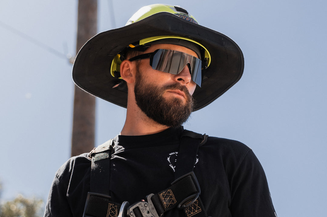 Man wearing the Skynet Sunglasses: Black Z87+