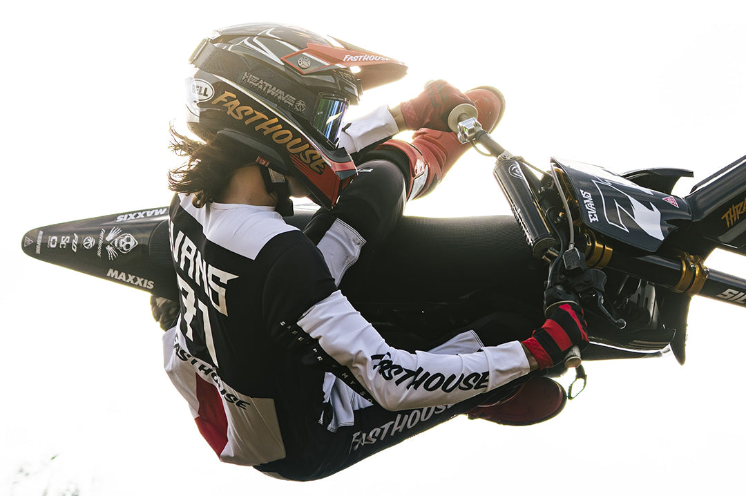 Action shot of Patrick Evans rocking his signature Heat Wave Visual MXG 250 Patrick Evans Goggles.