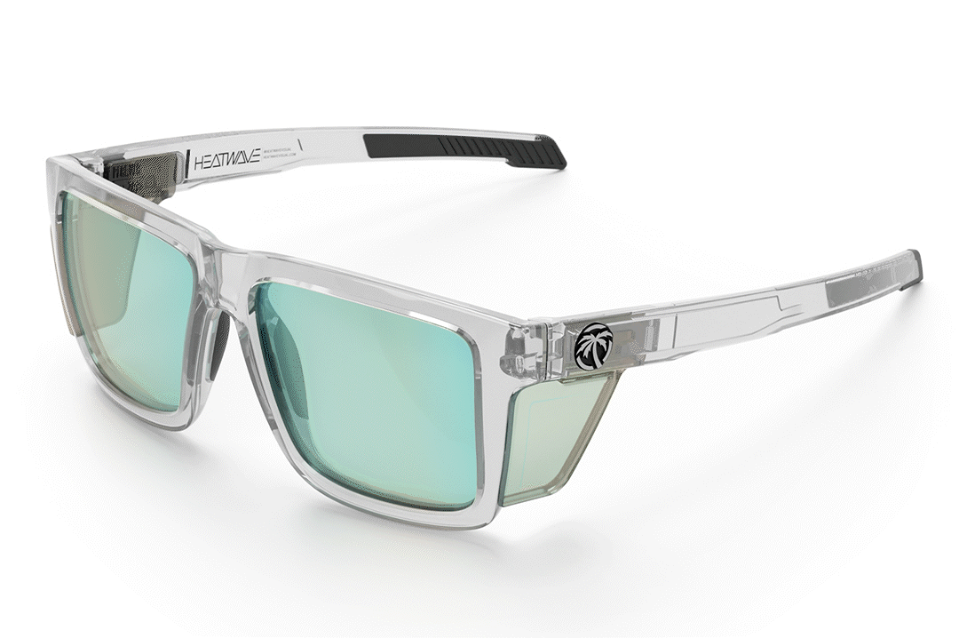 A GIF of the Heat Wave Visual Arctic Photochromic Performance XL Vise transitioning. 