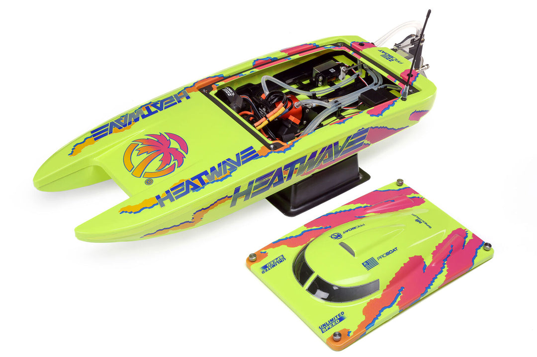 Heat Wave X Horizon Hobby Blackjack Catamaran Remote Controlled Boat - 24 Inch